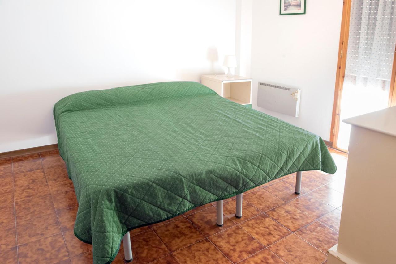 M251 - Marcelli, Trilocale Con Giardino A 50Mt Dal Mare Apartment Bagian luar foto